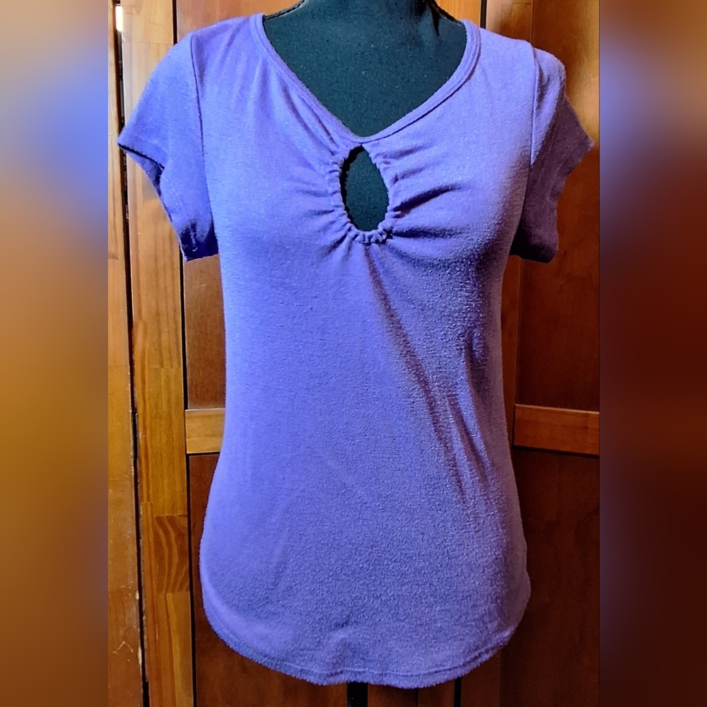 🦄ELLEMENO top. Size XL (Petite)